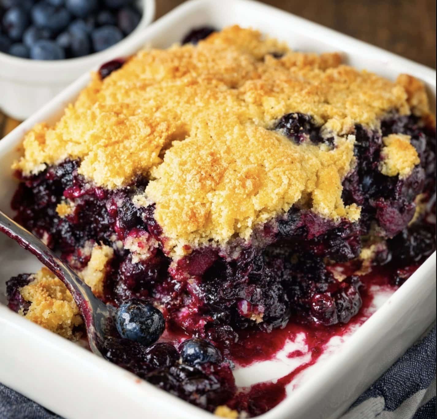 Blueberry Dump Cake with Pie Filling and Fresh Berries