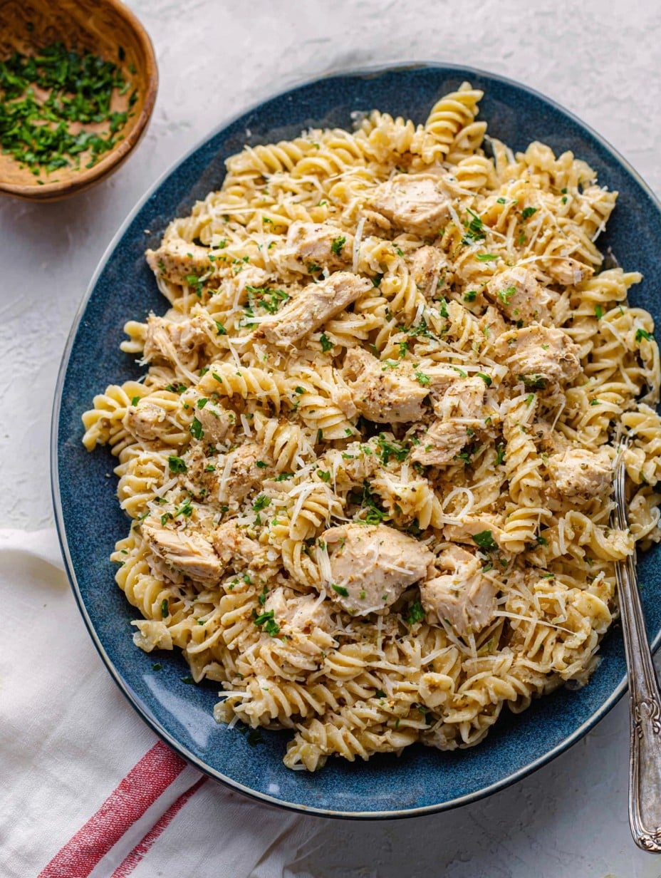 Crockpot Garlic Parmesan Chicken Pasta
