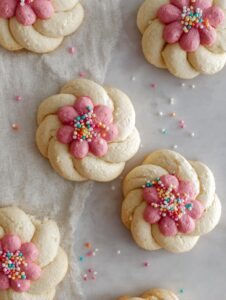easy 4 ingredient vanilla sugar cookie frosting 0 20260219 010100