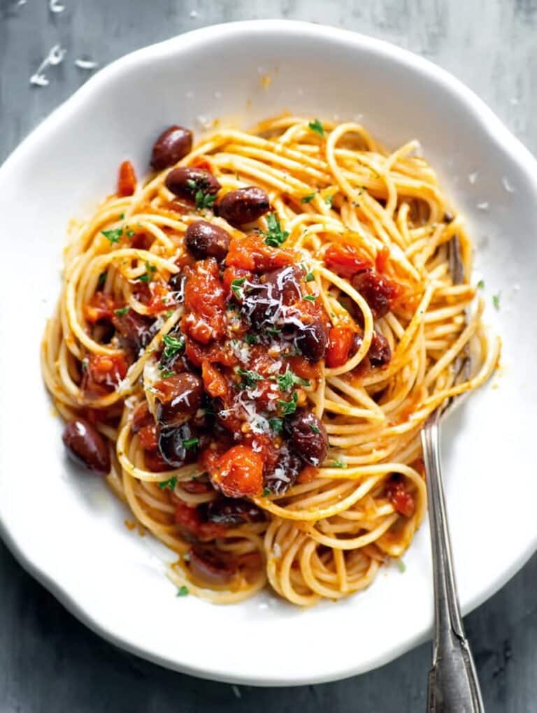 classic spaghetti puttanesca 0 20260424 000331